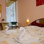 Dynamic