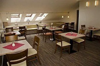 Hotel Dynamic 3*