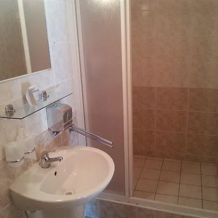 Hotel Dynamic 3*